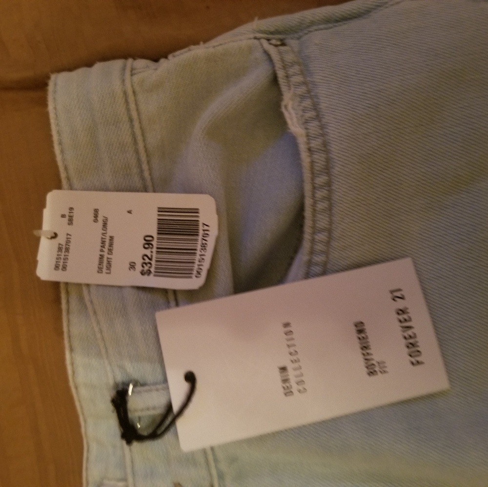 Jeans - Picture 2 of 2